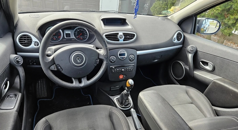 Renault Clio cena 10900 przebieg: 240000, rok produkcji 2009 z Iwonicz-Zdrój małe 92